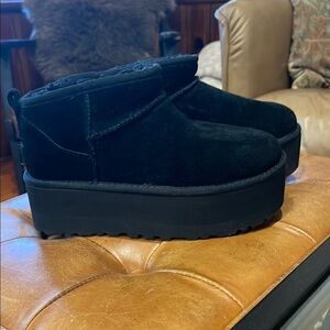 Ugg classic ultra platform mini